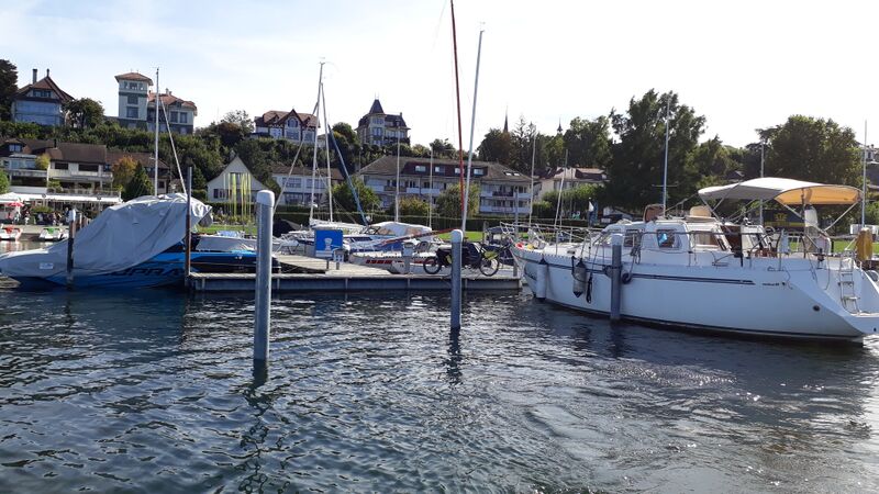 Datei:Gästeplätze Murten.jpg